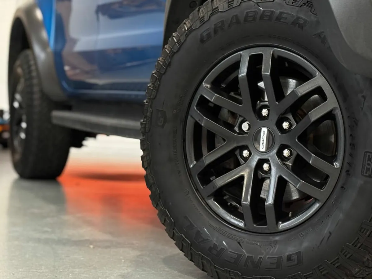 Ford Ranger RAPTOR ECOBLUE - Image 2