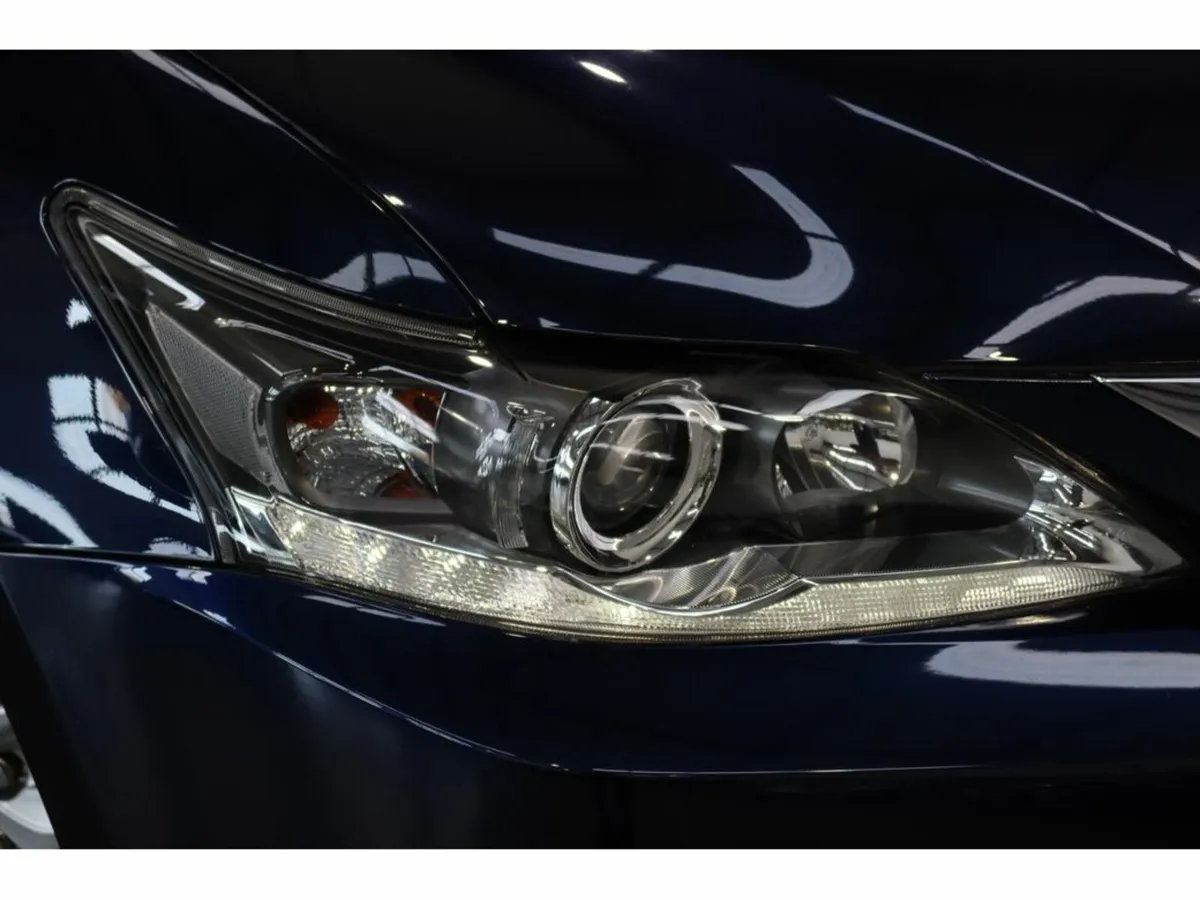 Lexus CT 200H 1.8 SE Plus 5DR Auto #49 - Image 4