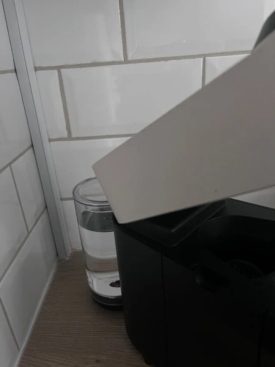 Nespresso Vertuo Machine - Image 3