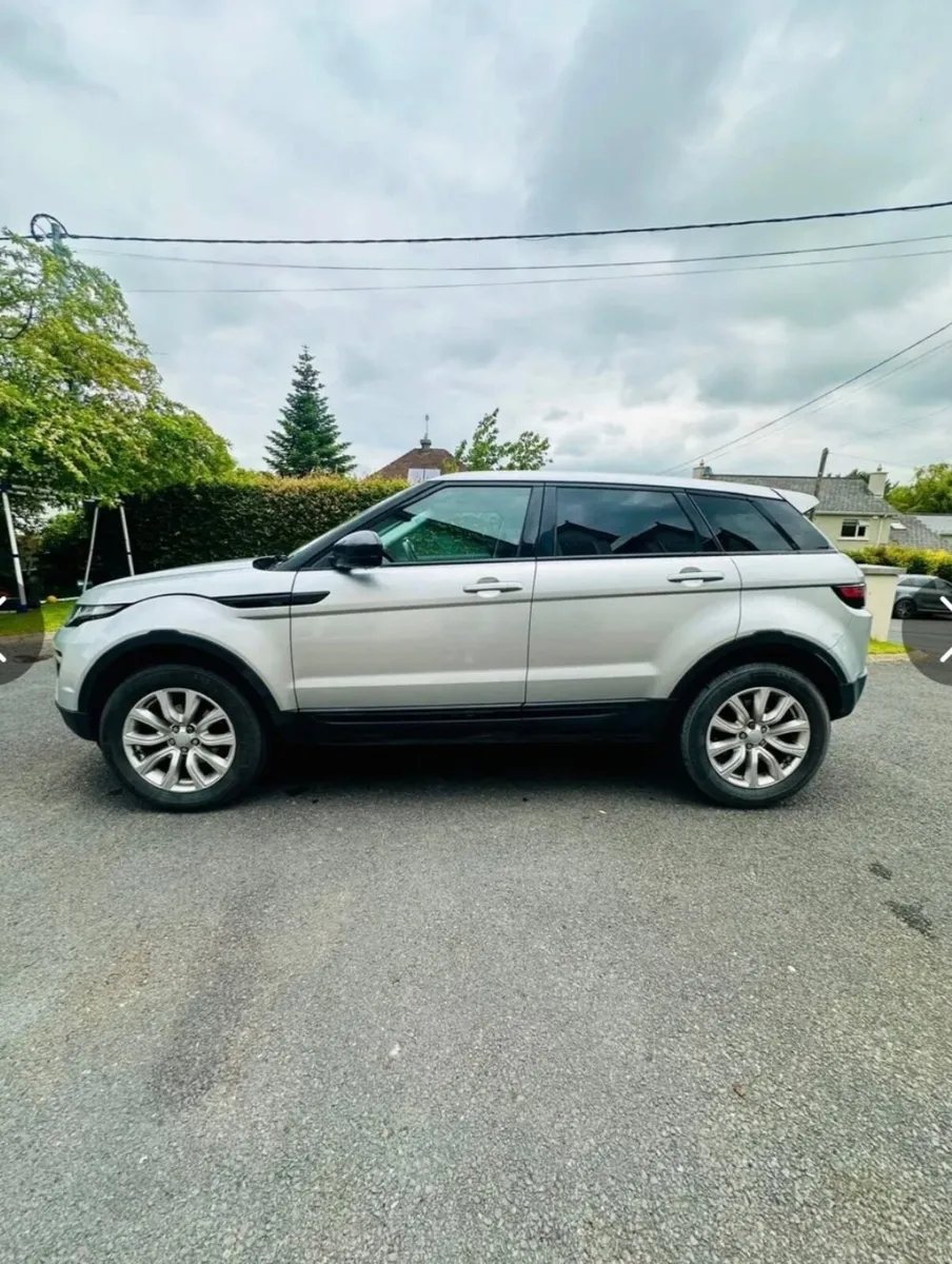 Land Rover Range Rover Evoque 2016 2.0L Diesel - Image 4