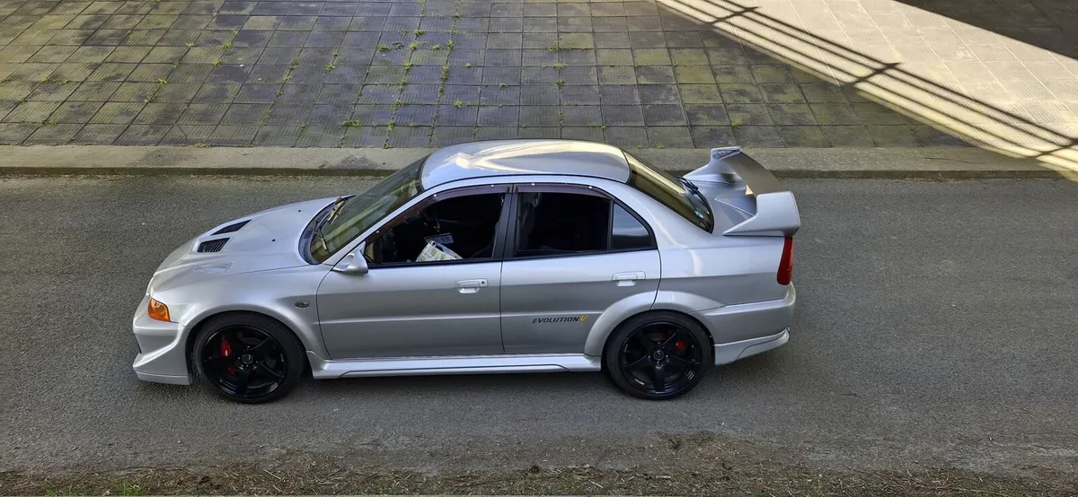 Mitsubishi evo 5 - Image 4