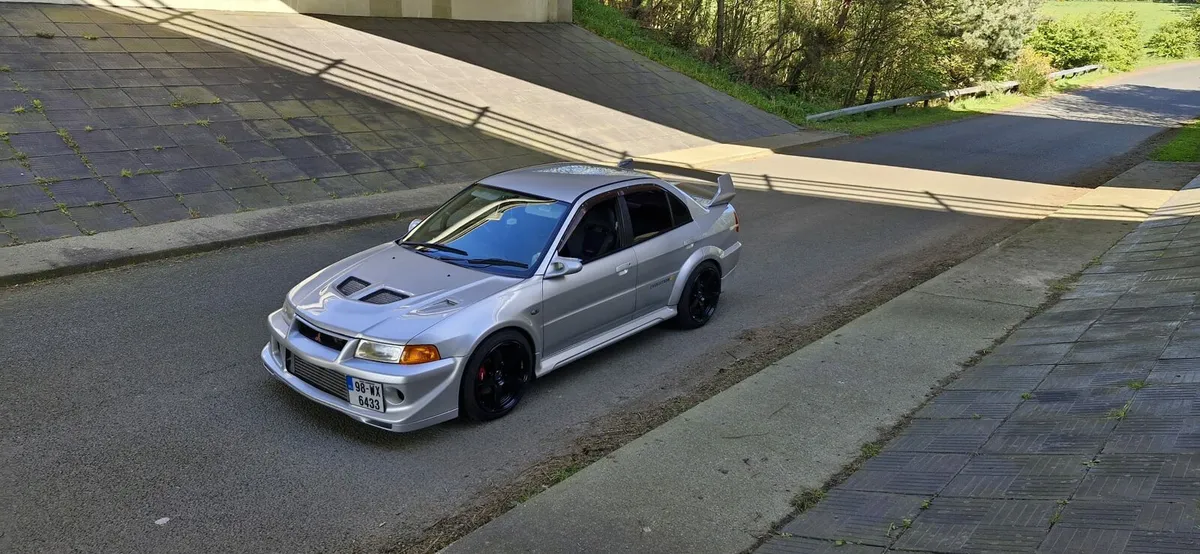 Mitsubishi evo 5 - Image 1