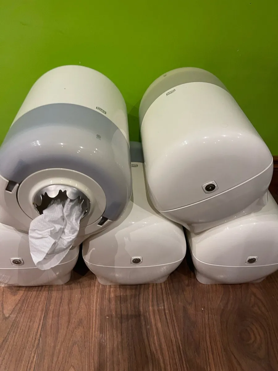 5x Tork dispenser - Image 1