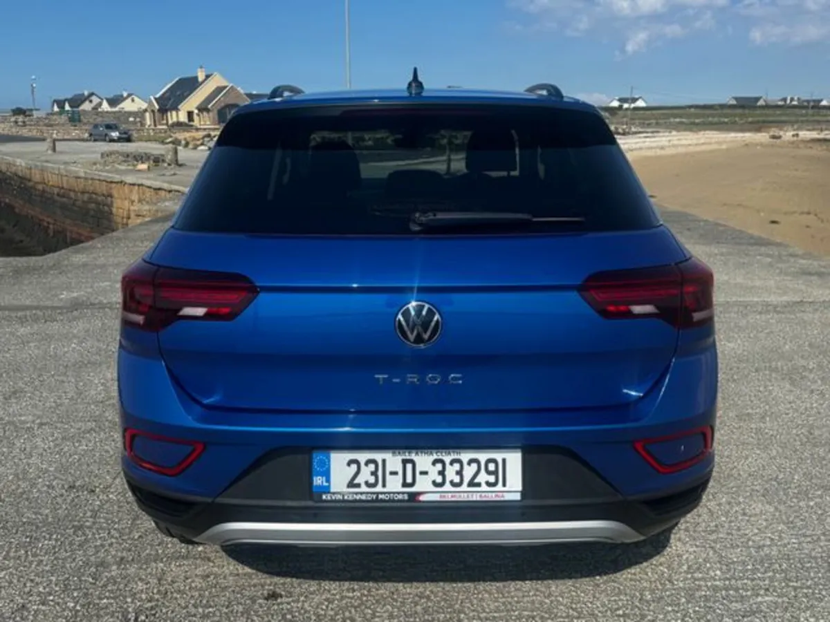 Volkswagen T-Roc Life 1.0 TSI M6F 110HP 5DR - Image 4