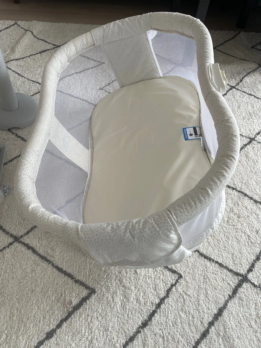Bassinet halo swivel 360 cot - Image 3