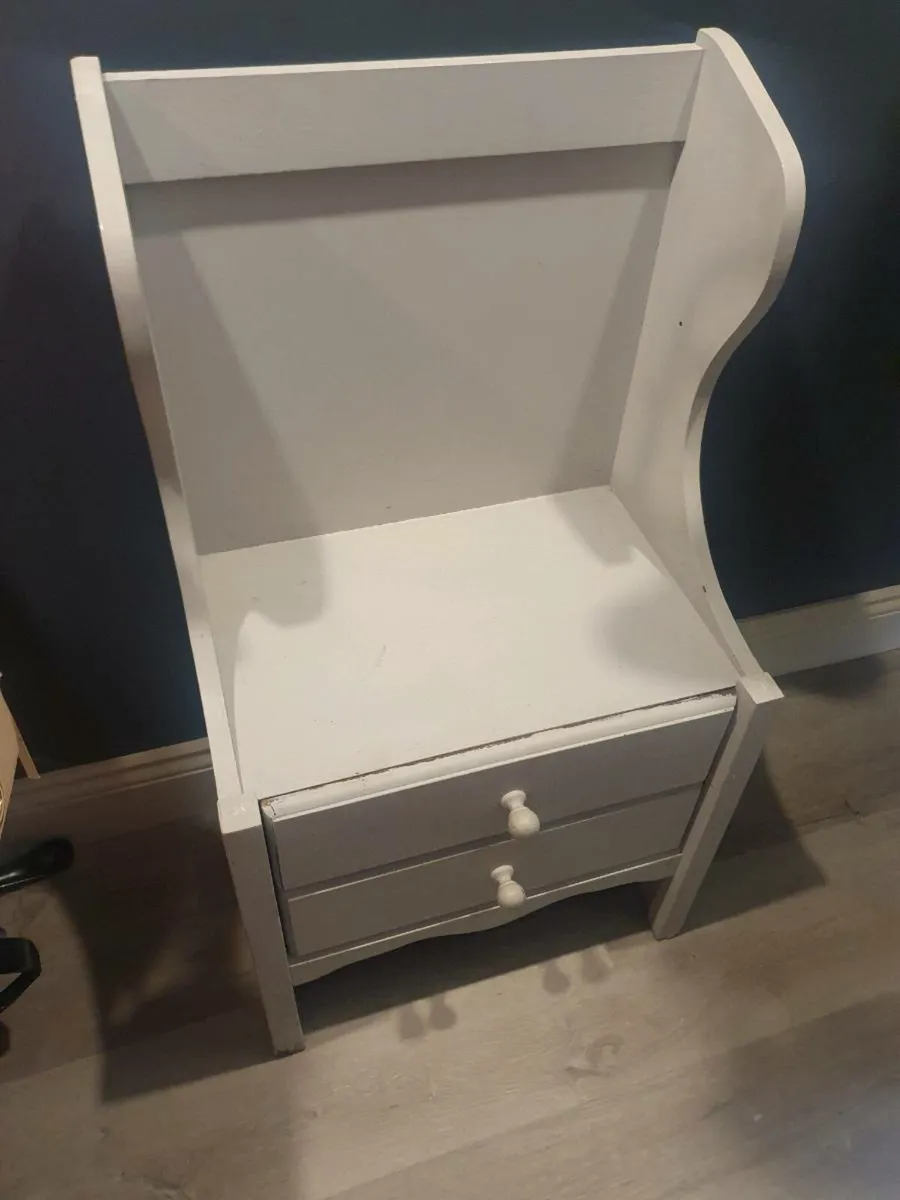 Stool/chair - Image 3