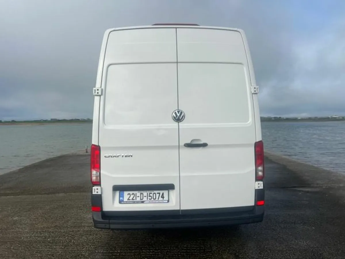 Volkswagen Crafter 35 MWB 140HP M6F 5DR - Image 3
