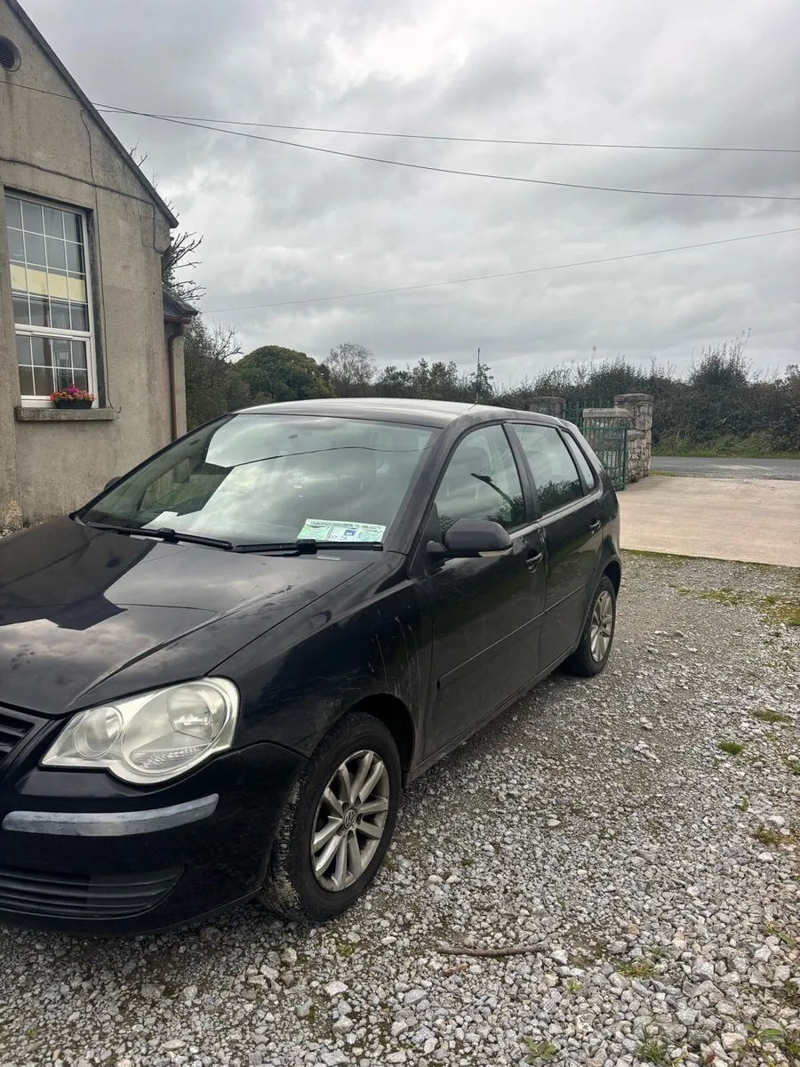 Volkswagen polo - Image 4