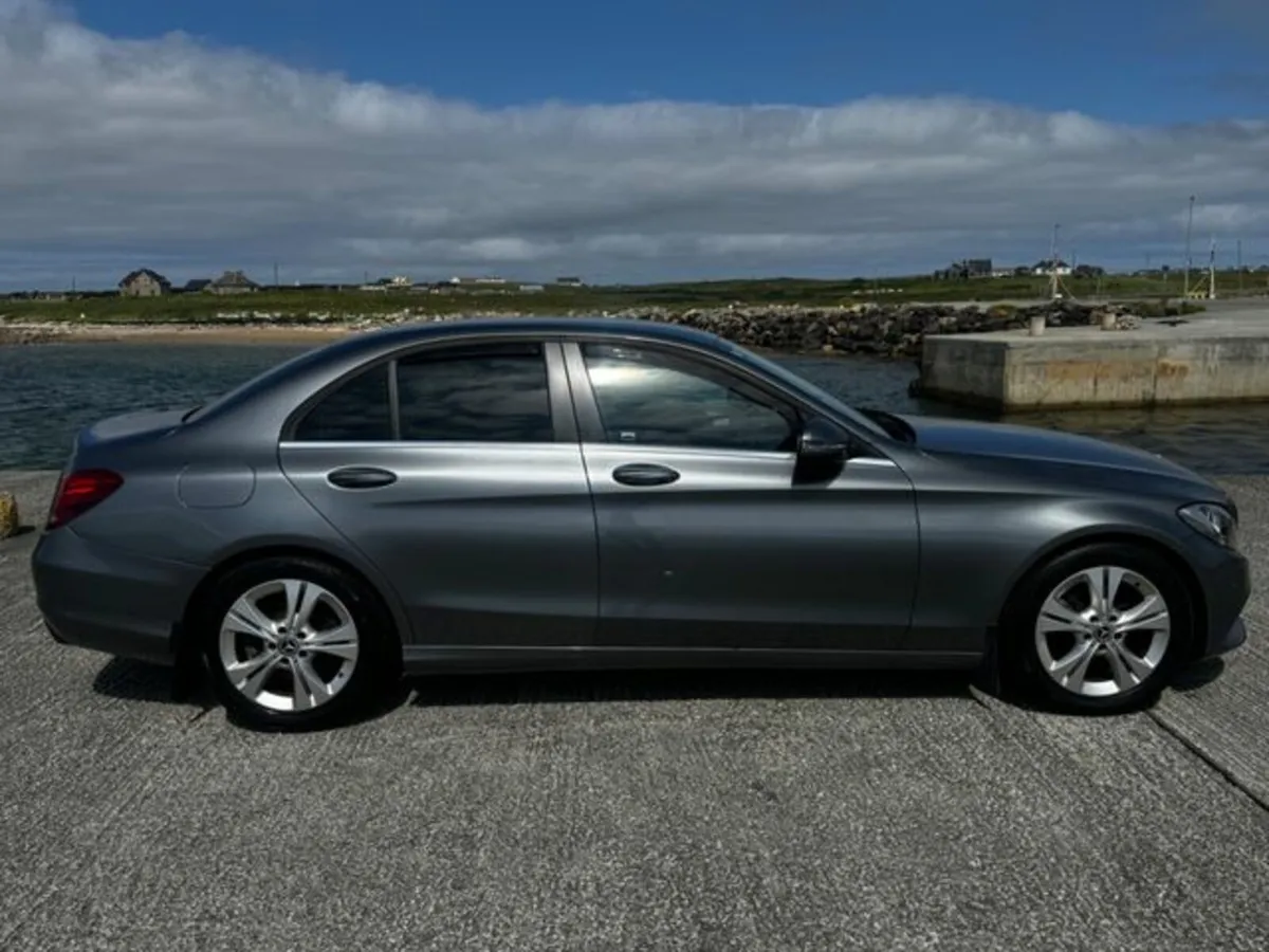 Mercedes-Benz C-Class C220 CDI Bluetec SE Executiv - Image 2