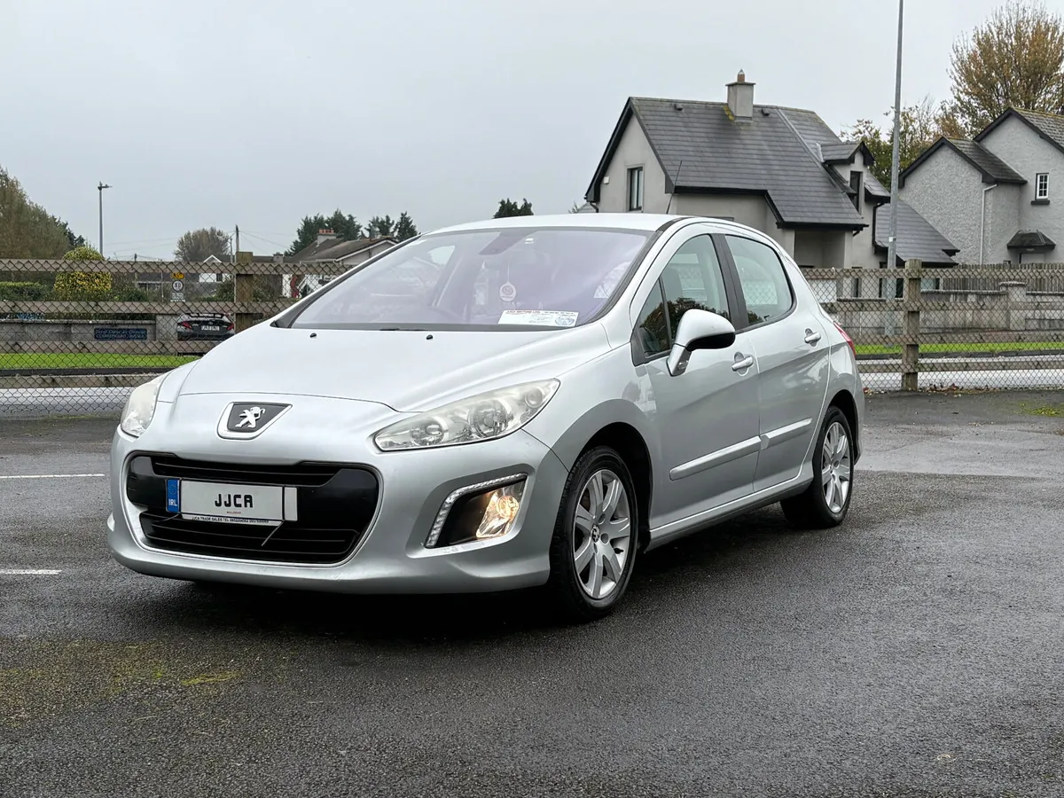 ABSOLUTELY IMMACULATE 2012 DIESEL 308 - Image 3