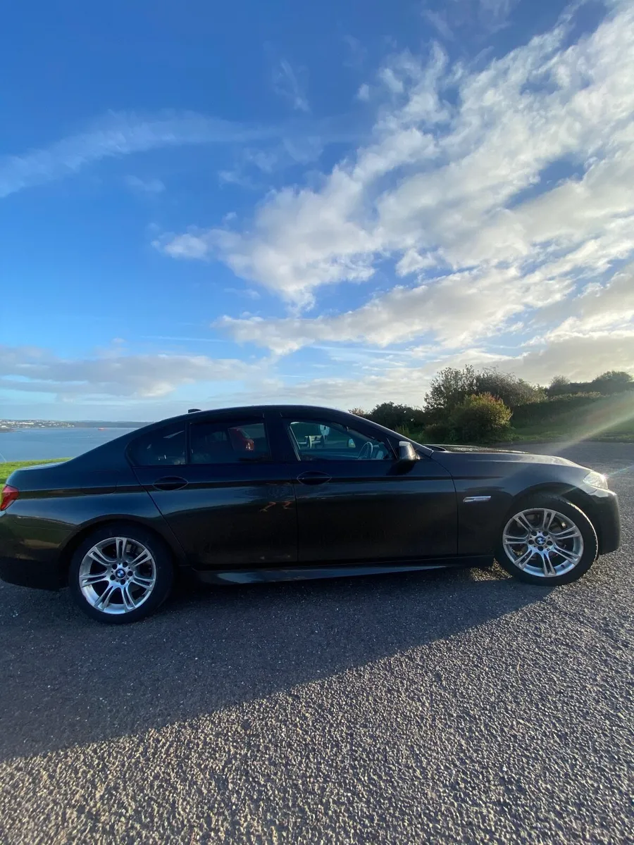 BMW 5-Series 2011 SOLD〰️〰️〰️〰️ - Image 2