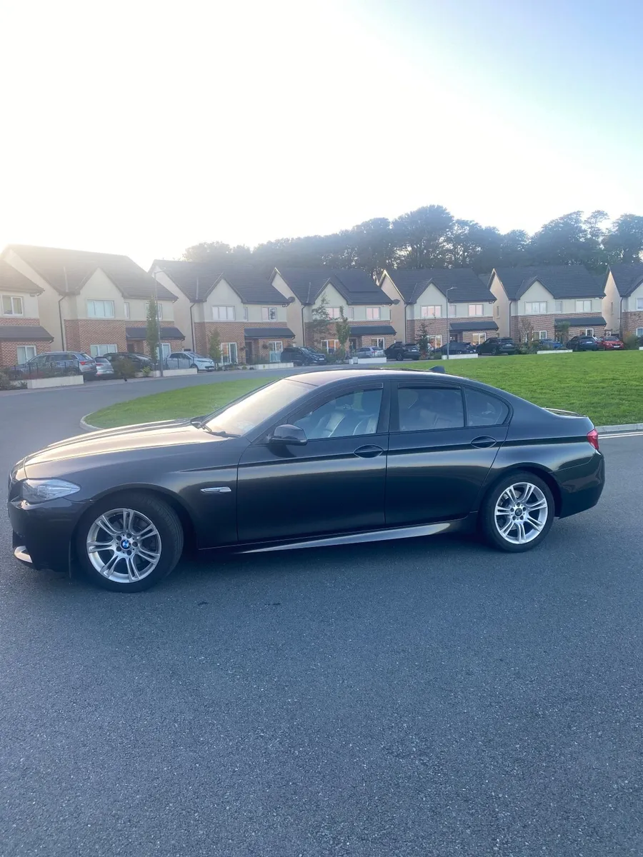 BMW 5-Series 2011 SOLD〰️〰️〰️〰️ - Image 4