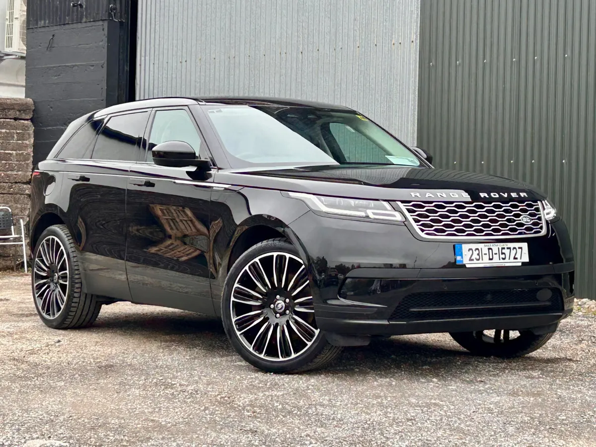 Land Rover Range Rover Velar 2023 - Image 2