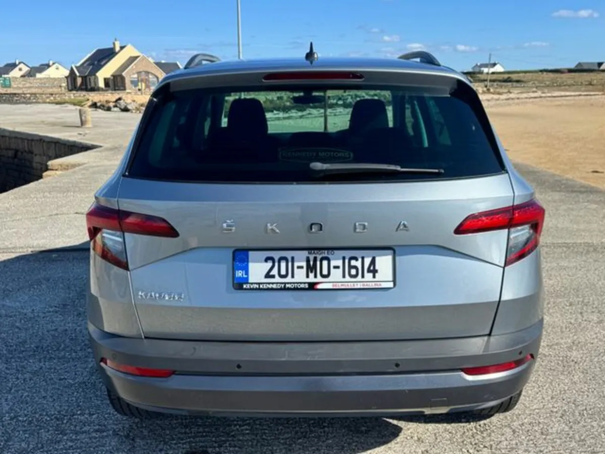 Skoda Karoq 1.6 TDI SE 115PS 5DR 5DR - Image 4