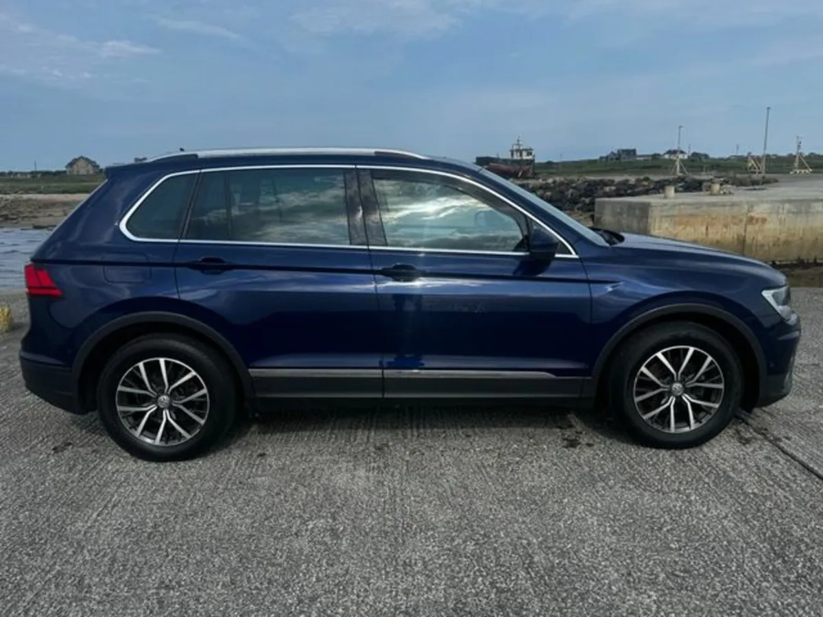 Volkswagen Tiguan Comfortline 2.0tdi 115HP M6F 5 - Image 2