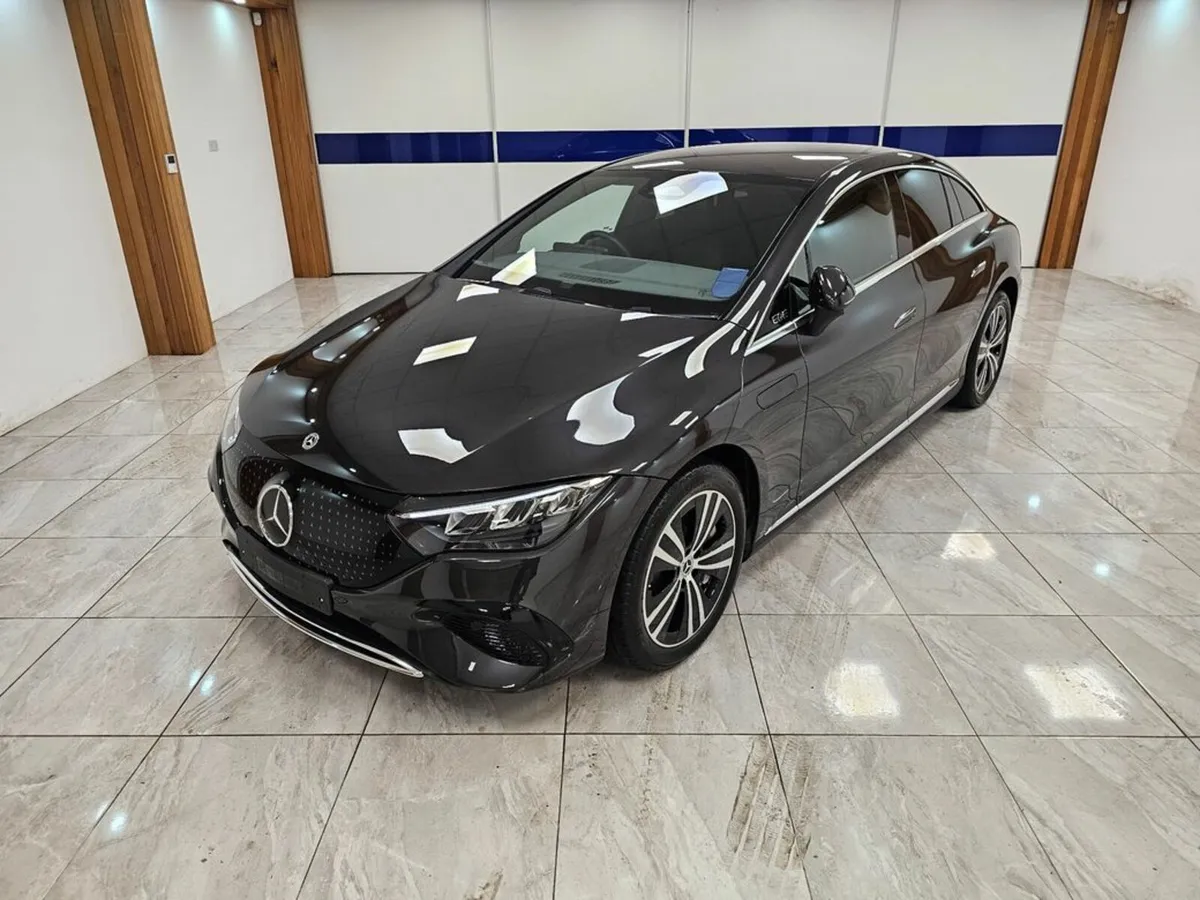 Mercedes-Benz EQE 350 SPORT + - Image 3
