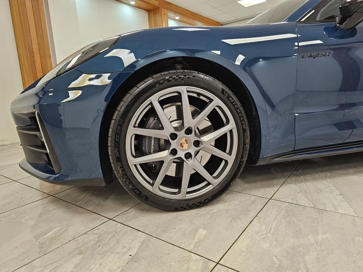 Porsche Panamera SPORTS EXHAUSTS SYSTEM - Image 3