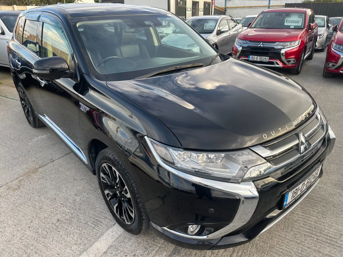 181 Mitsubishi Outlander Hybrid 2.0 Phev Automatic - Image 2