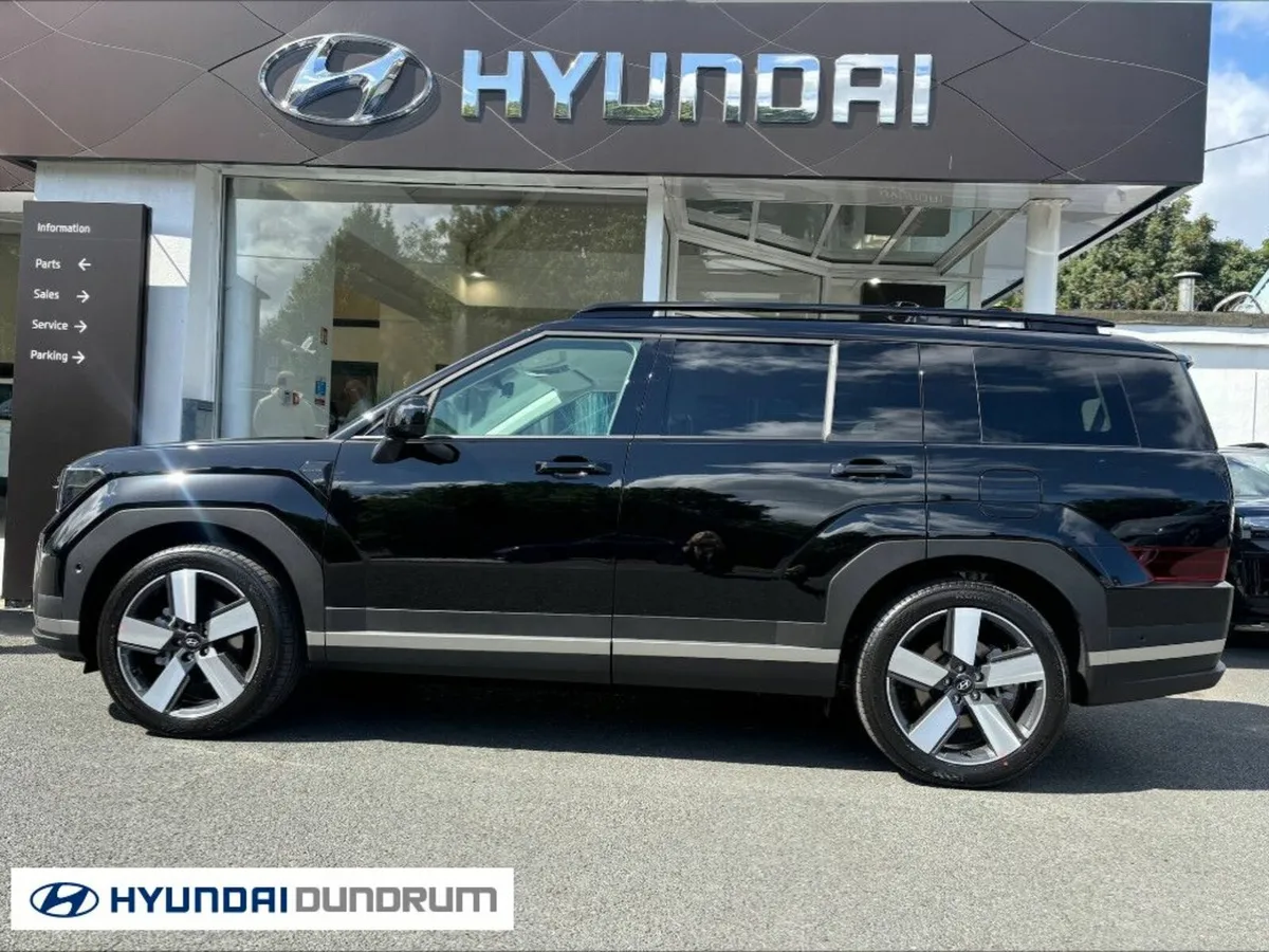 Hyundai Santa Fe Premium Plug-in-Hybrid - Image 3
