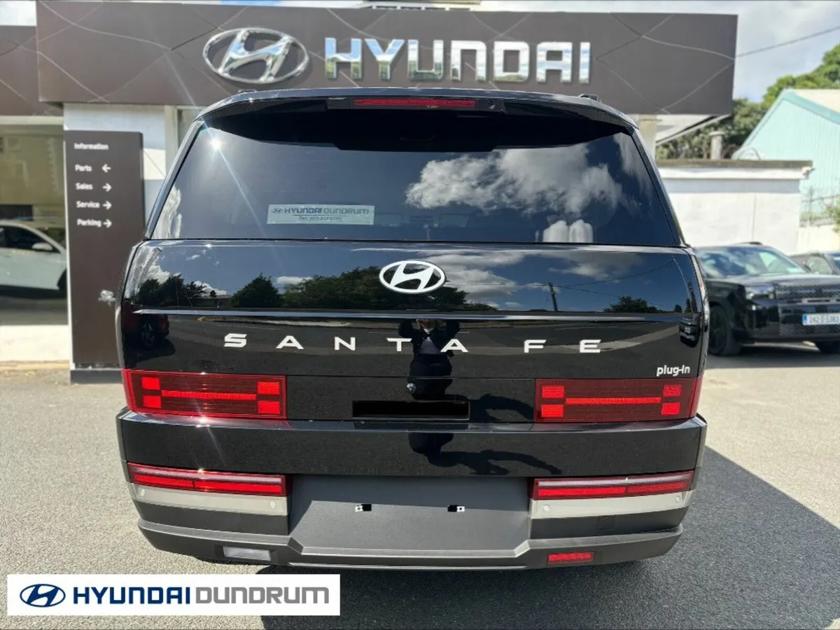 Hyundai Santa Fe Premium Plug-in-Hybrid - Image 4