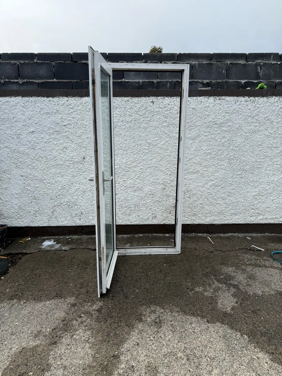 Pvc, Back door - Image 3
