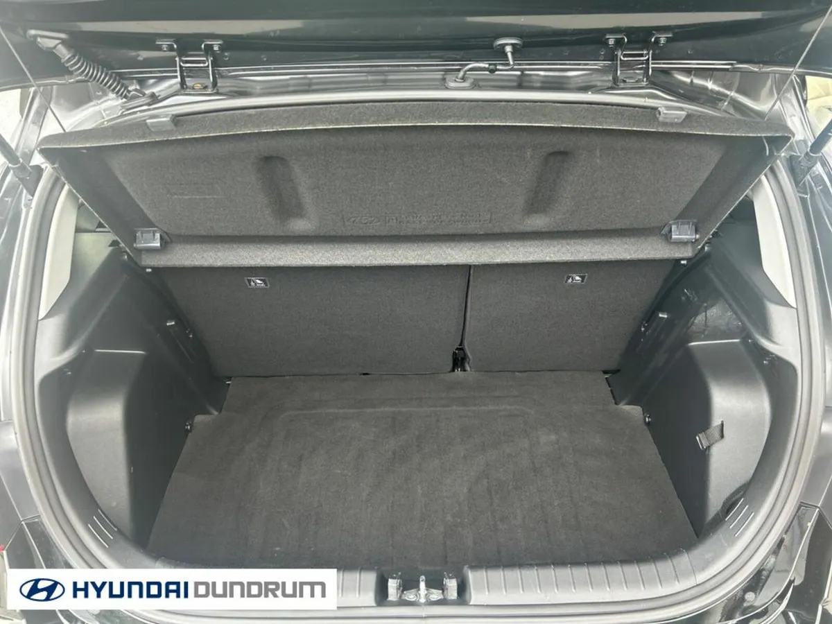 Hyundai i20 Deluxe Plus Automatic - Image 4