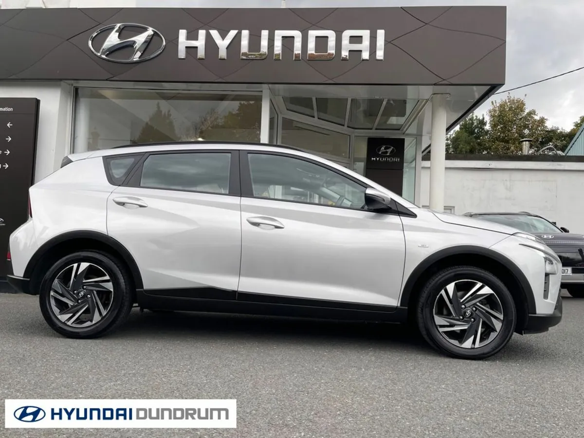 Hyundai Bayon Executive AUTOMATIC - Image 3