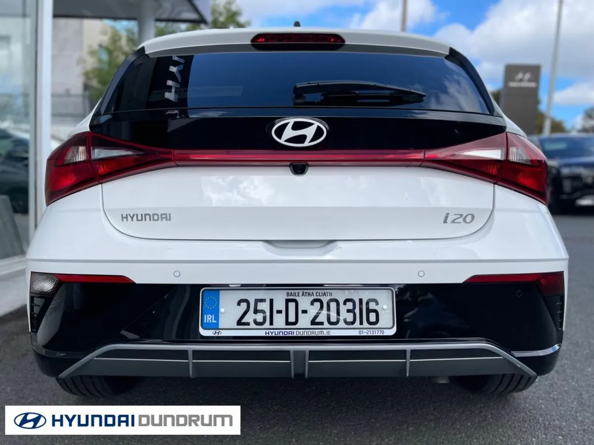 Hyundai i20 Deluxe Plus Automatic - Image 4