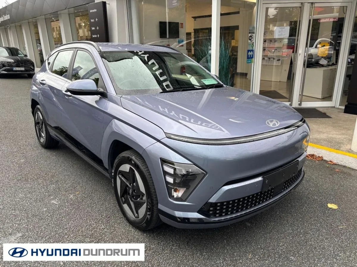 Hyundai KONA ELEGANCE 65Kw BIG BATTERY - Image 4