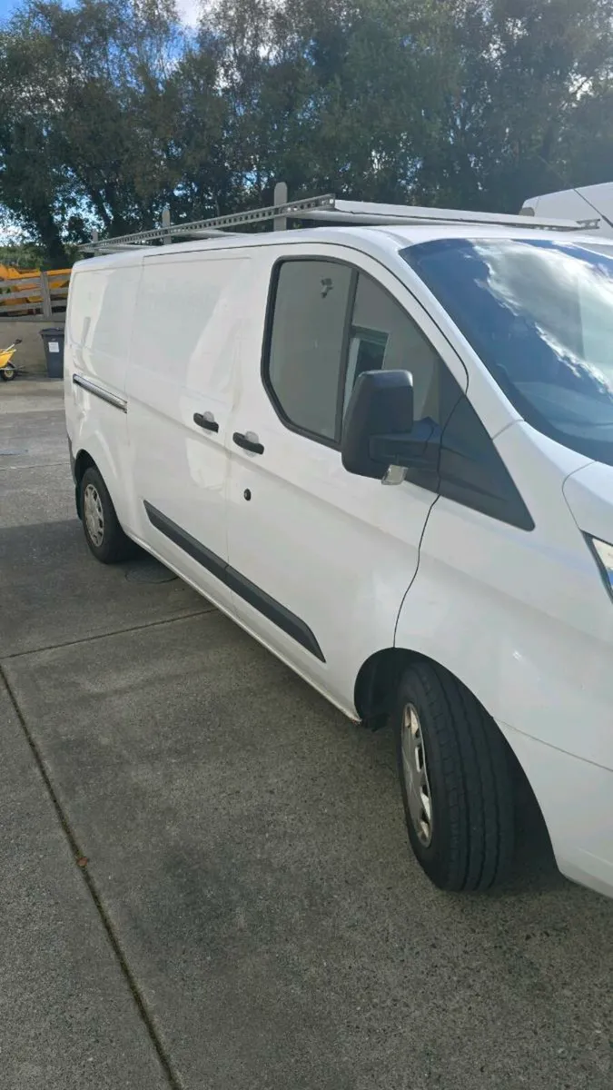 Transit Custom - Image 2