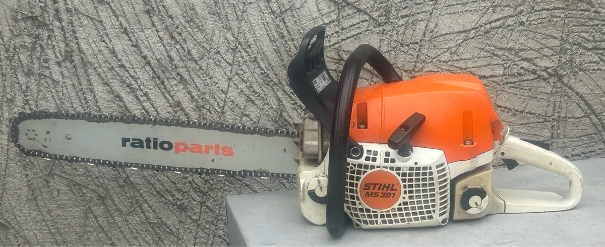 Still Chainsaw - Image 1