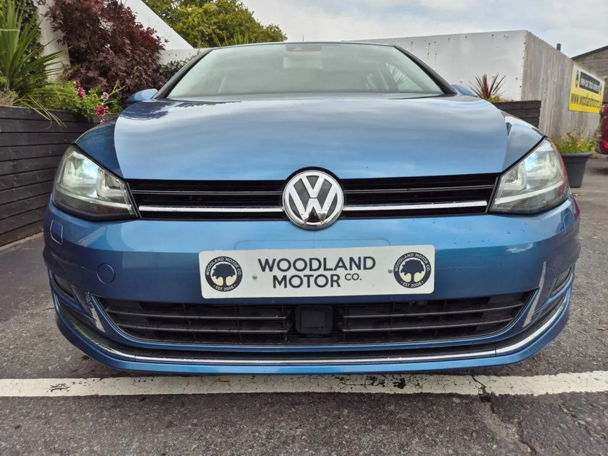 Volkswagen Golf 1.4 TSI AUTO / HIGHLINE TOP SPEC / - Image 4