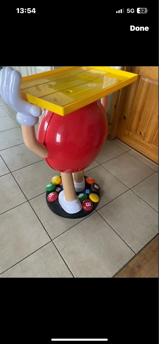 M&m table - Image 2