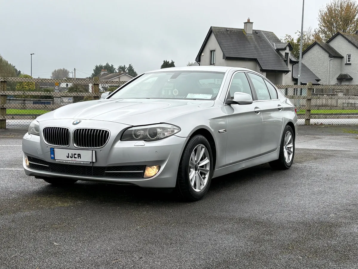 ABSOLUTELY IMMACULATE 2013 (131) BMW 520D - Image 3