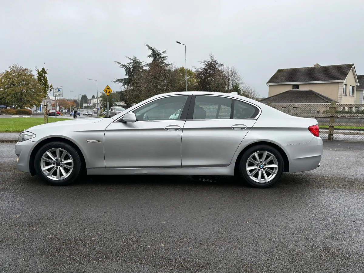 ABSOLUTELY IMMACULATE 2013 (131) BMW 520D - Image 4