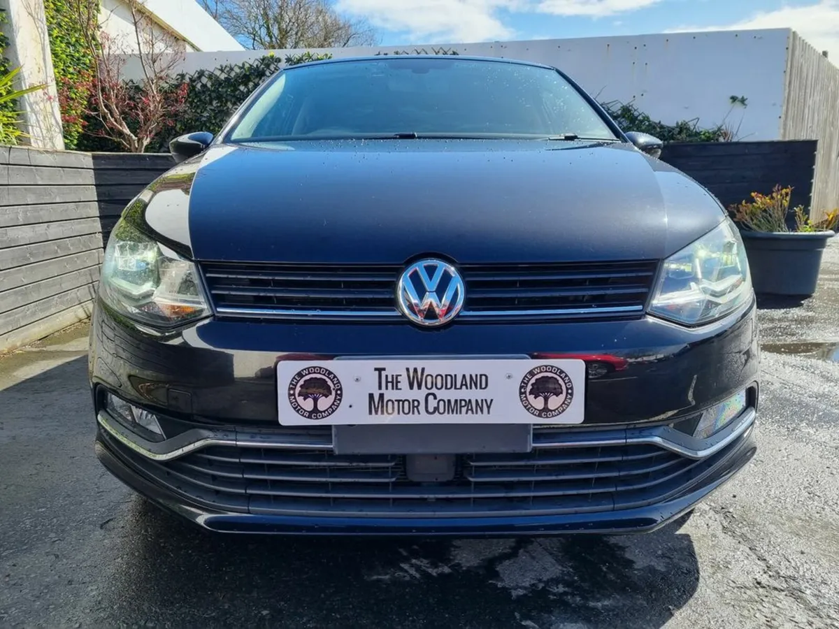 Volkswagen Polo 1.2 TSI AUTO / COMFORTLINE / TAX € - Image 4