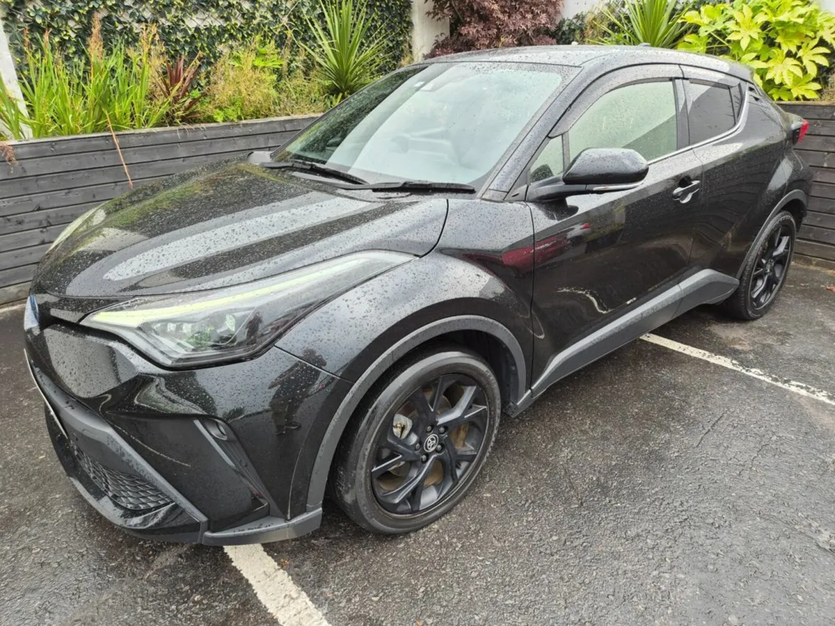 Toyota C-HR 1.8 HYBRID / SOL G-PACK NERO WITH SAFE - Image 3