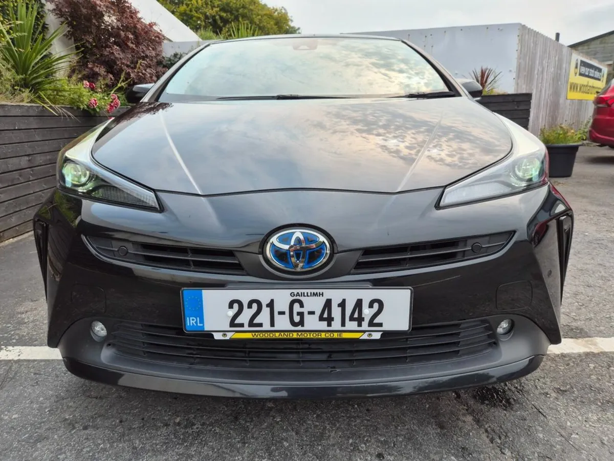 Toyota Prius 1.8 HYBRID / S TOURING BLACK EDITION - Image 4
