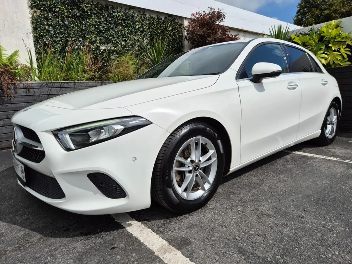 Mercedes-Benz A-Class A200 D. AUTO / SE / LOW MILE - Image 1