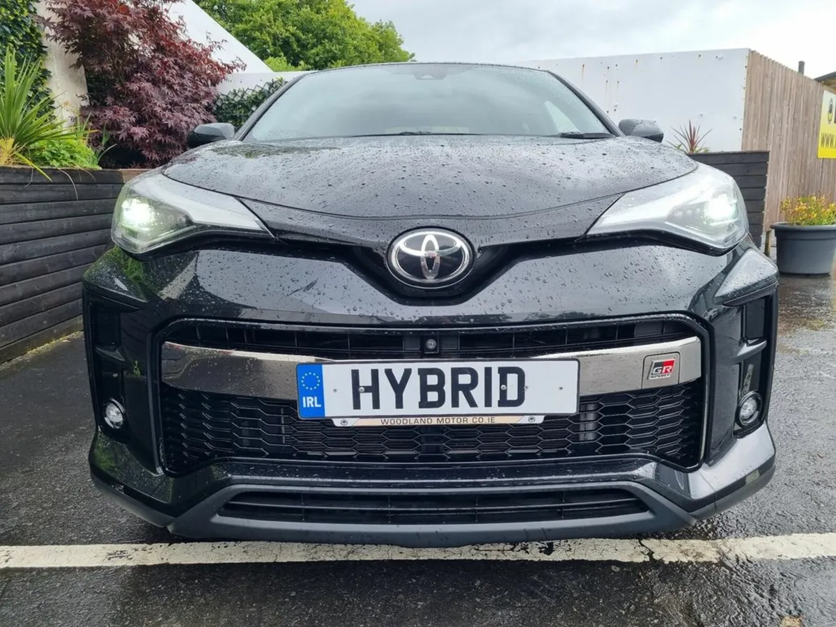 Toyota C-HR 1.8 HYBRID / GR LIMITED EDTION TOP SPO - Image 4