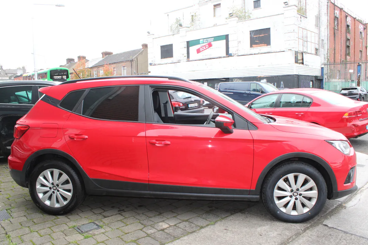 SEAT Arona 1.6 TDI VAN 2 SEAT 2020 - Image 3