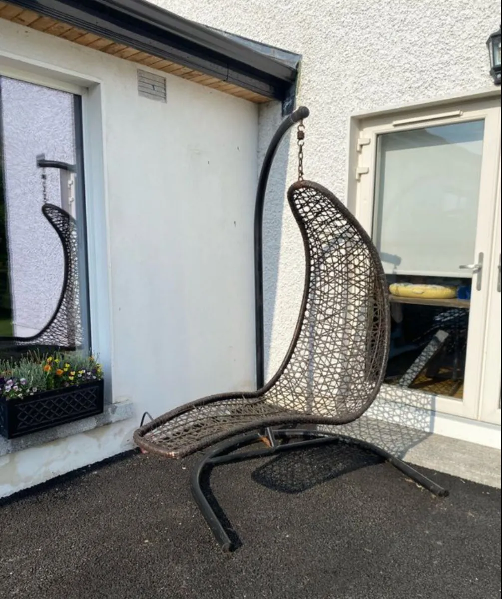 Recline Egg Swing Garden Cuair - Image 1