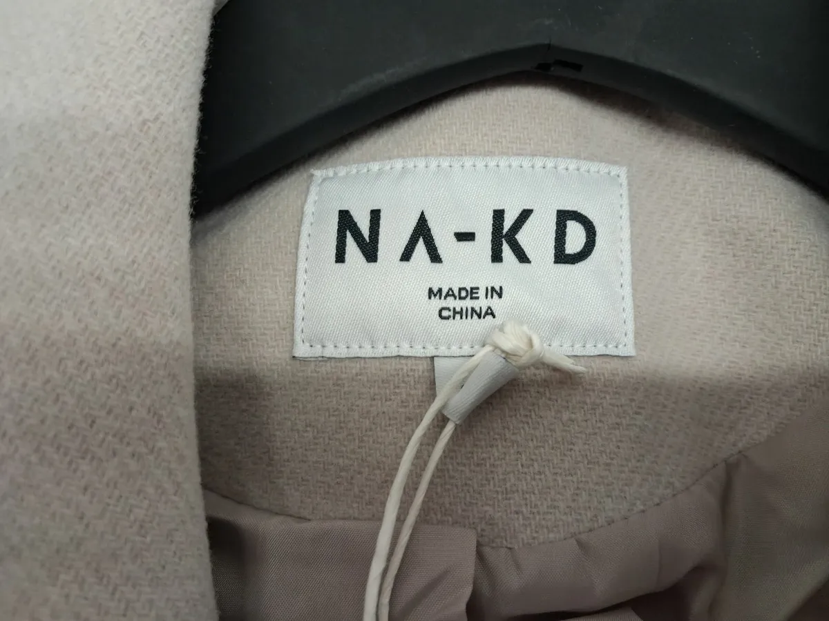 Online Auction Of A NA-KD Oversized Coat & More! - Image 3