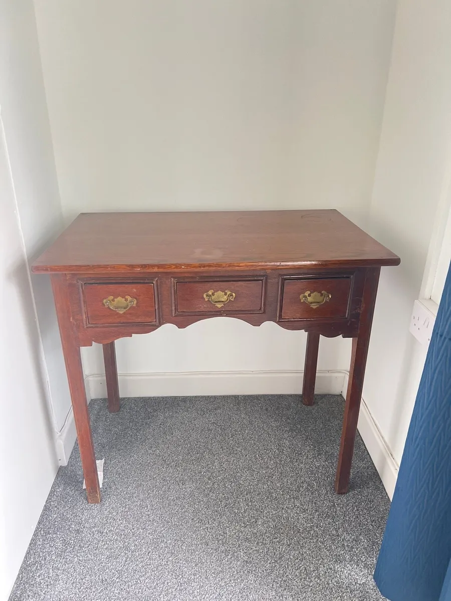 Desk - Image 1