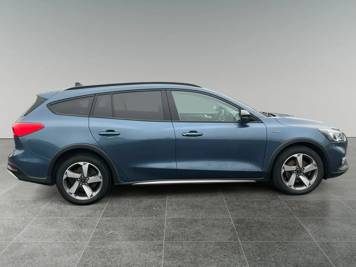 2020 Focus Active 1.5TD Estate 120ps - Image 4
