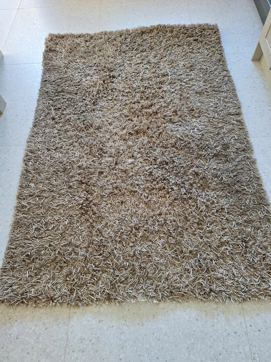 Rug - Image 3