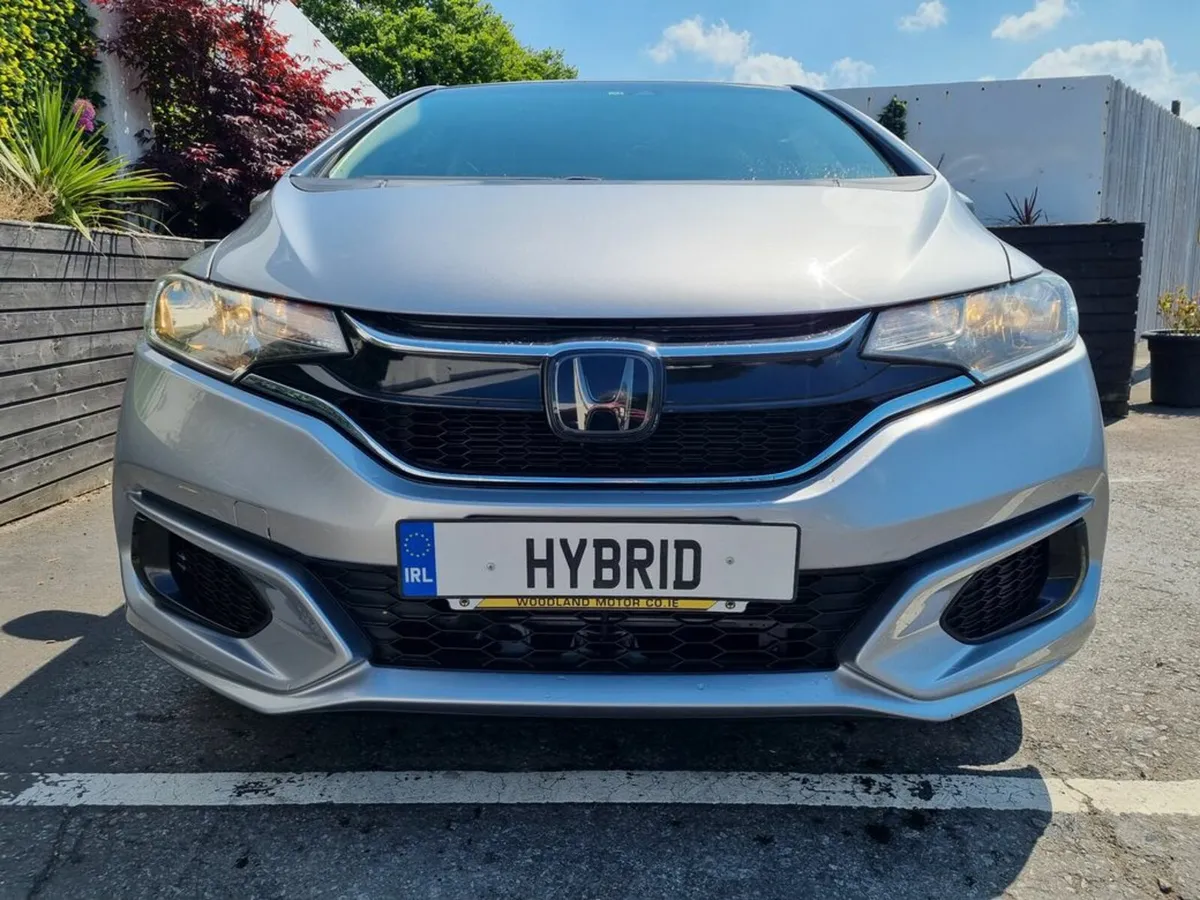 Honda Jazz 1.5 HYBRID / GP5 SAFETY PACK 1 / TAX €1 - Image 4