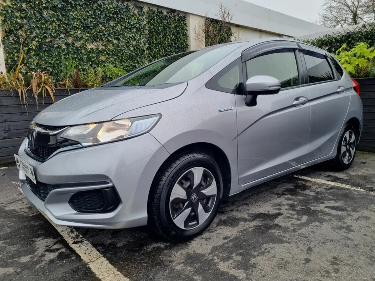 Honda Jazz 1.5 HYBRID / SAFETY PACK ONE / TAX €170 - Image 1