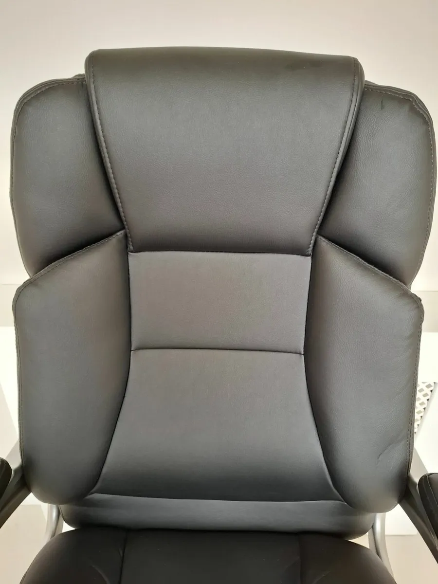 Office/desk chair - Image 4