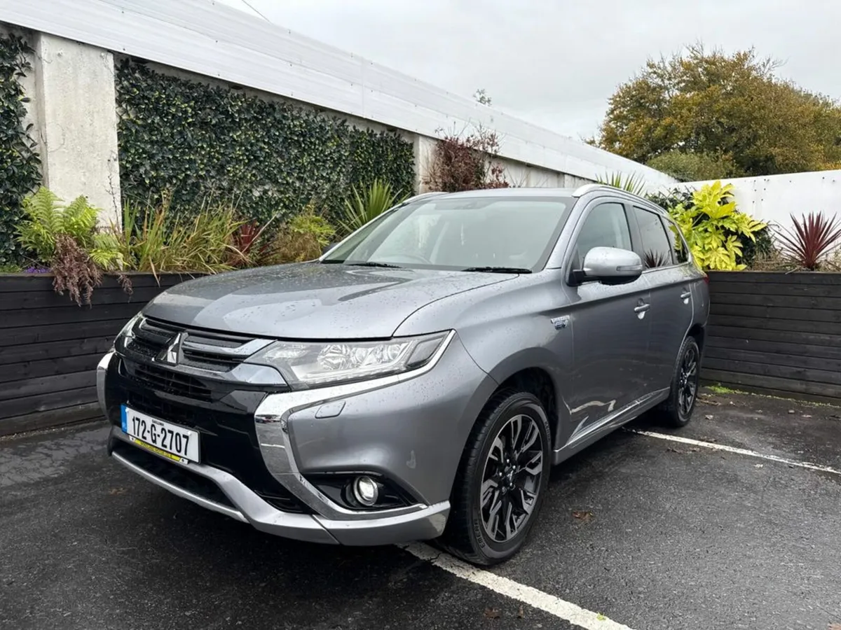 Mitsubishi Outlander 2.0 PHEV HYBRID / GX4H HIGH S - Image 1